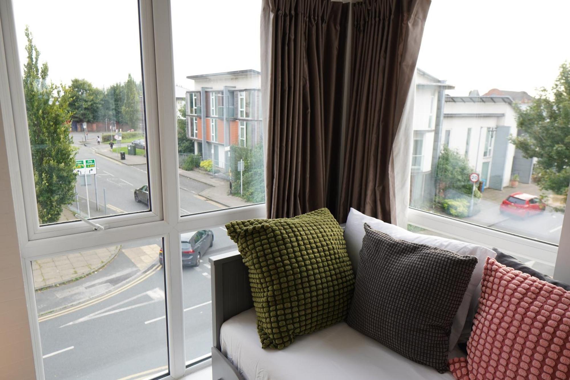 Luxury Rooms - Pick A Room - Free Parking & Kitchen Access, Near Etihad Stadium, The Coop Live & Piccadilly Station, Μάντσεστερ Εξωτερικό φωτογραφία